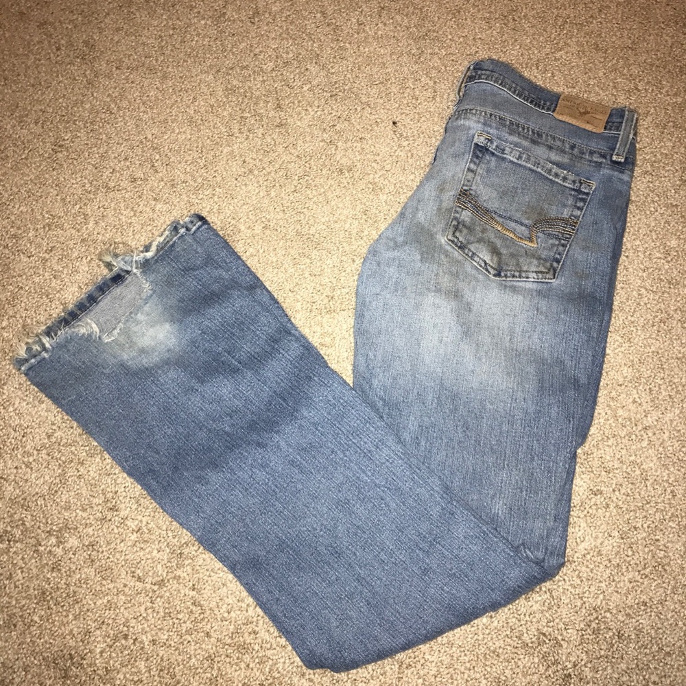 American eagle jeans.
